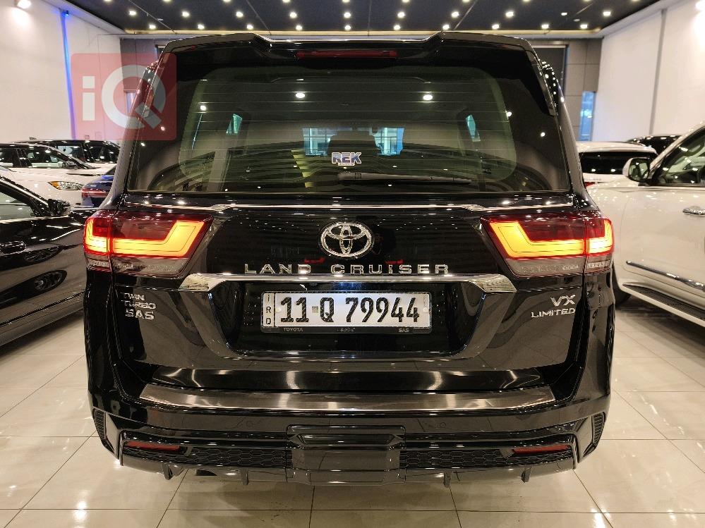 تويوتا لاندكروزر